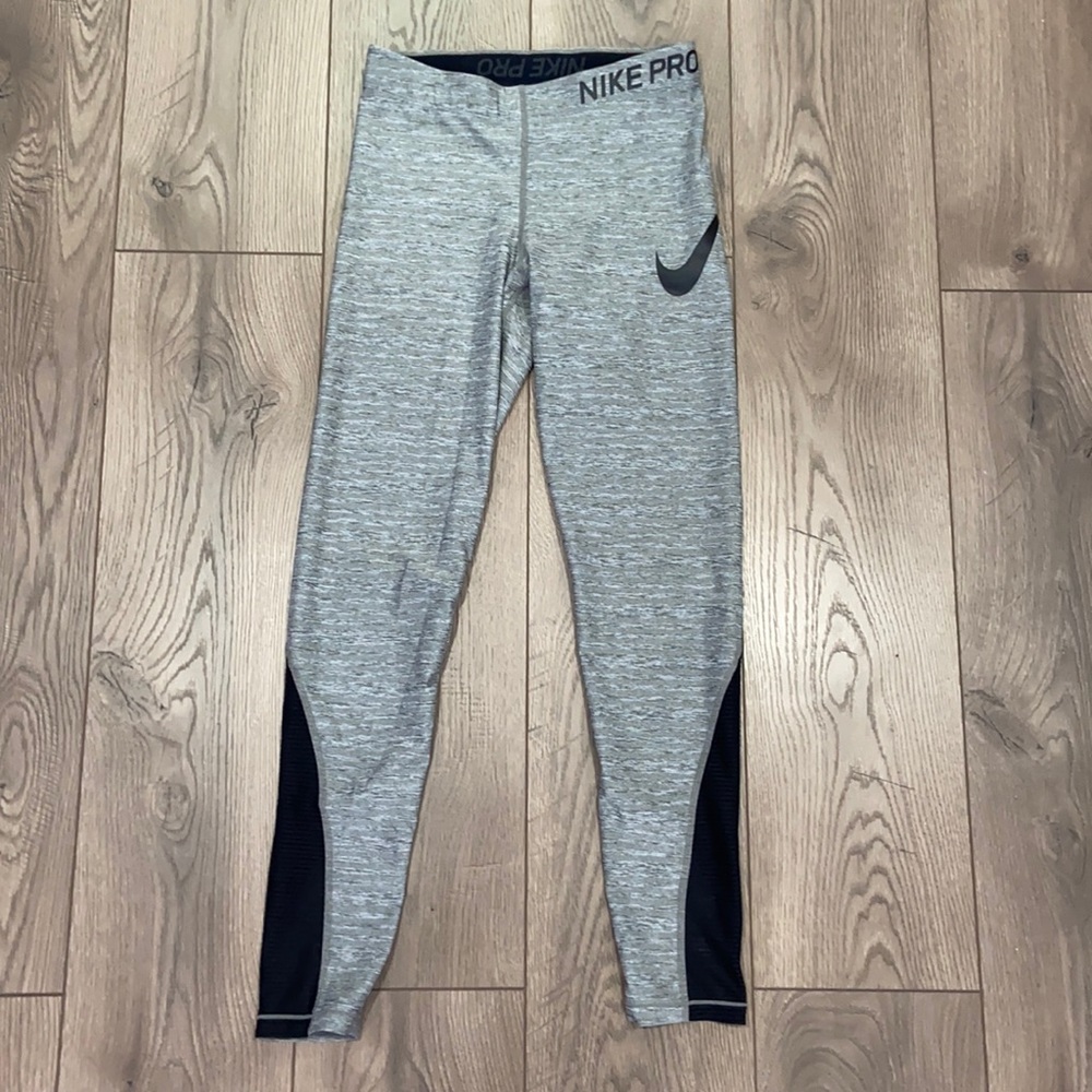 Nike pro leggings